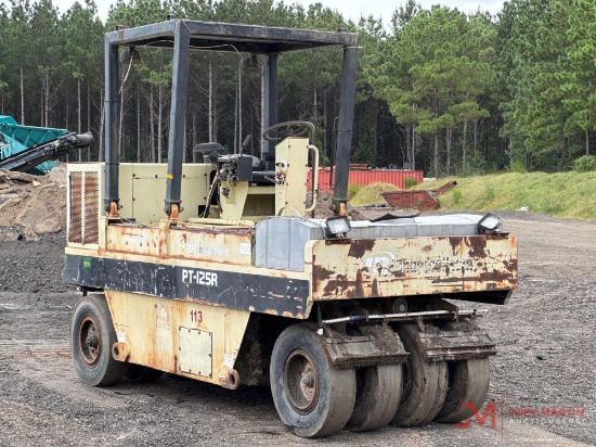 1989 INGERSOLL-RAND PT125R PNEUMATIC ROLLER