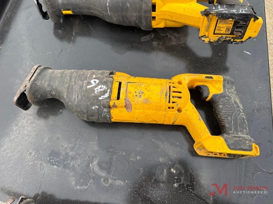 (1) DEWALT 20V RECIPROCATING SAW (NO BATTERY)
