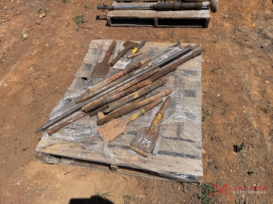 Contents Of Pallet; Various Jack Hammer Attachments