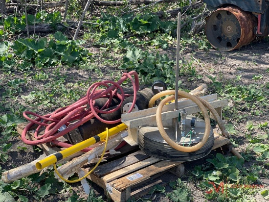 Contents Of Pallet: Pneumatic Pipe Plugs With Hoses