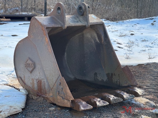 Hensley 46" Excavator Tooth Bucket With Side Cutters