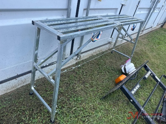 ALUMINUM FOLDING BENCH