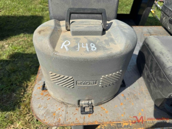RYOBI 1-1/2 HP ELECTRIC ROUTER W/ CASE