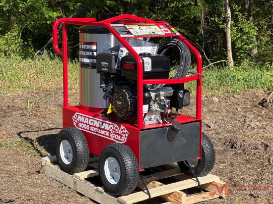 NEW MAGNUM 4000 SERIES GOLD PORTABLE HOT WATER PRESSURE WASHER