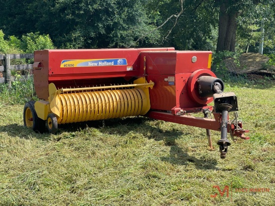 2014 NEW HOLLAND BC5050 SQUARE BALER