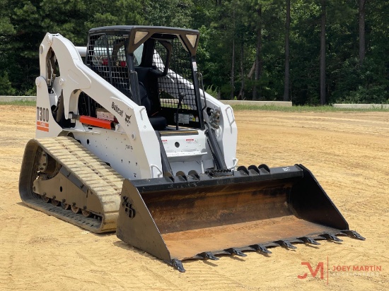 2010 Bobcat T300 Mtl