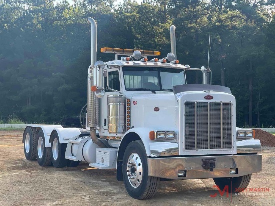 2005 PETERBILT 379 TRI-AXLE DAY CAB TRUCK TRACTOR