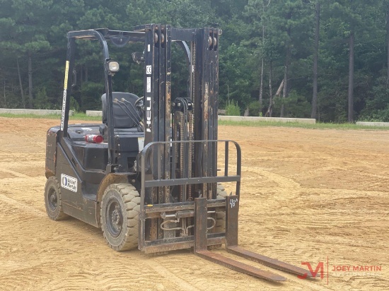 2019 HELI STRAIGHT MAST FORKLIFT