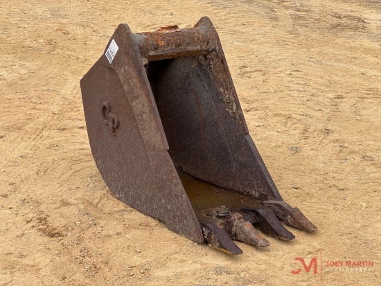 18" Gp Excavator Tooth Bucket