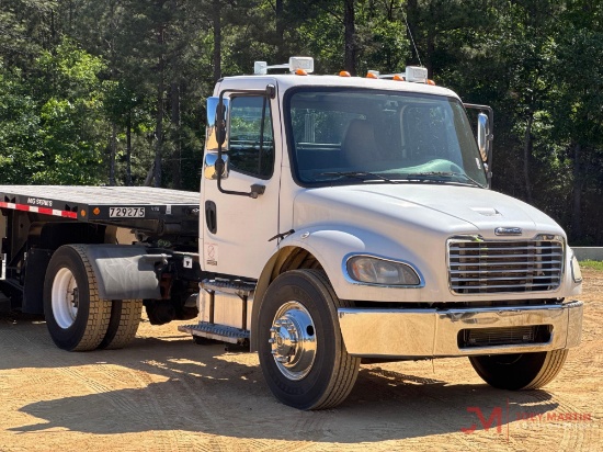 2005 FREIGHTLINER BUSINESS CLASS M2 S/A DAY CAB TRUCK TRACTOR