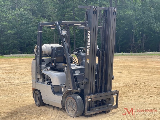 NISSAN 50 STRAIGHT MAST FORKLIFT