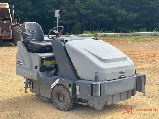 PROTERRA5130 LPG3INDUSTRIAL RIDE-ON FLOOR SWEEPER