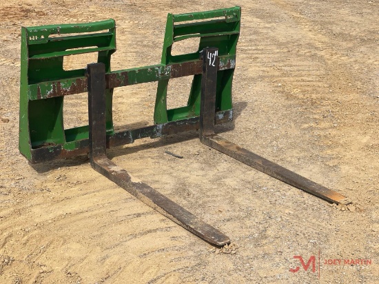 Hla 42" Walk Through Forks John Deere Coupler