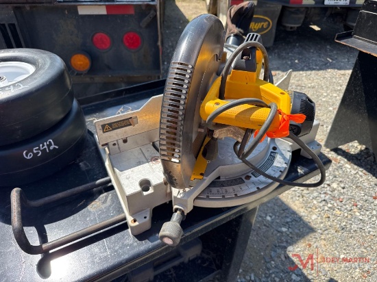 DEWALT MITER SAW