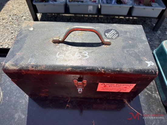 ELECTRIC CARPET IRON W/ CASE