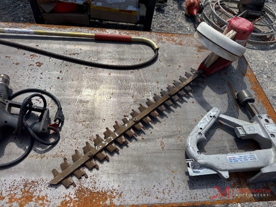 LITTLE WONDER ELECTRIC HEDGE TRIMMER