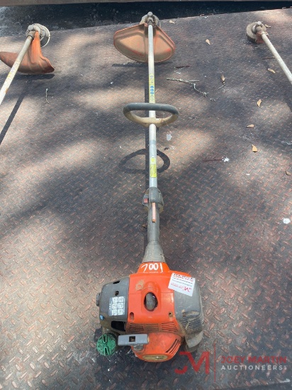 HUSQUVARNA 128L GAS POWERED WEEDEATER