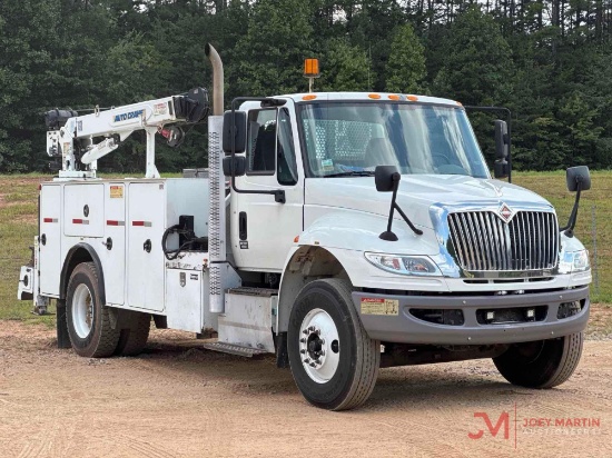 2017 INTERNATIONAL 7400 S/A SERVICE TRUCK