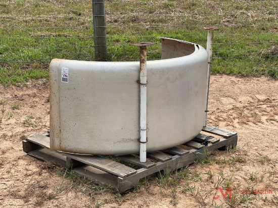 CONTENTS OF PALLET: (2) ALUMINUM TRUCK HALF FENDERS