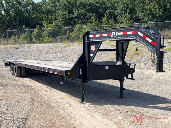 2022 Pj T/A 40' Gooseneck Trailer