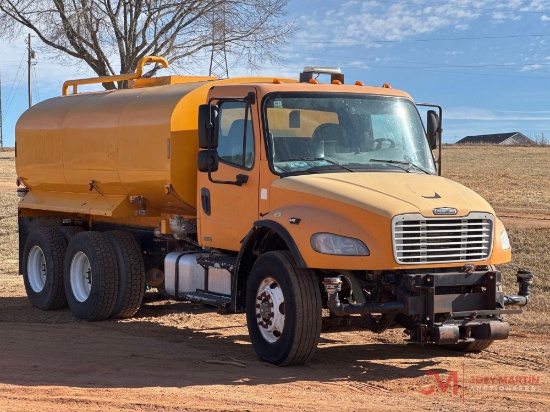 2003 FREIGHTLINERBUSINESS CLASS M2 T/A WATER TRUCK