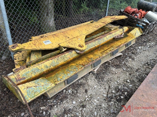 Off Road Dump Truck Tail Gate