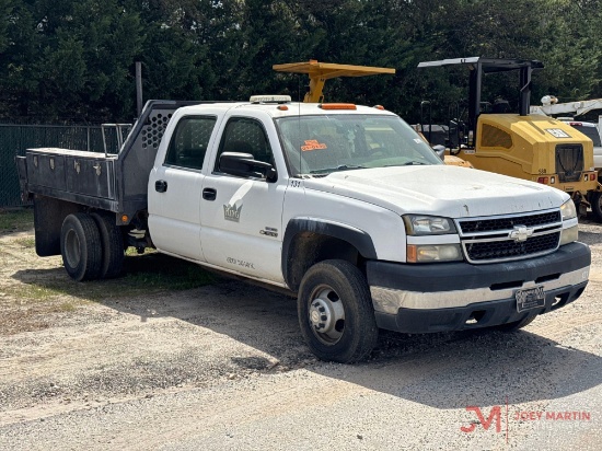 2007 CHEVROLET 3500 FLATBED TRUCK