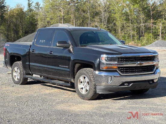 2017 CHEVROLET SILVERADOLT 1500 PICKUP TRUCK