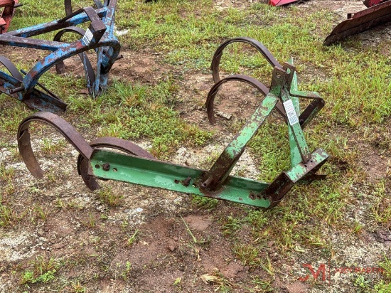 1 ROW CULTIVATOR