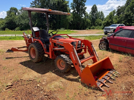Kubota B7510 Utility Tractor