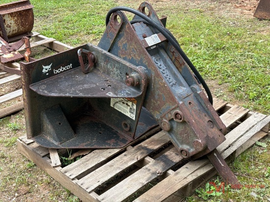 Bobcat 2560 Hydraulic Hammer / Breaker Skid Steer Attachment