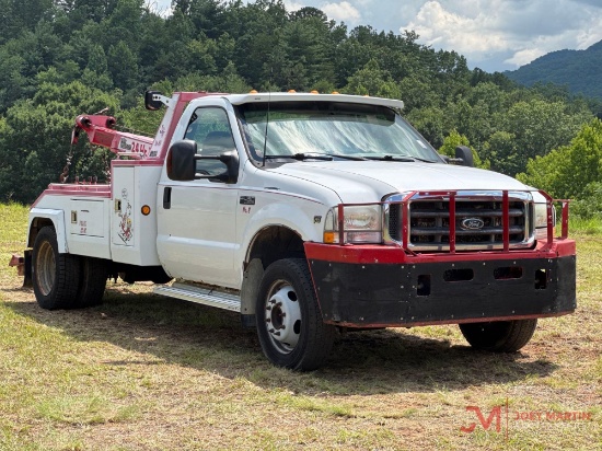 2002 Ford F-450 Wrecker