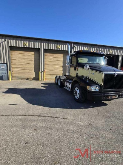 2003 INTERNATIONAL 9100i DAY CAB TRUCK TRACTOR