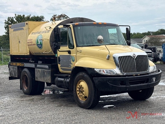 2005 INTERNATIONAL 4300 JETTER TRUCK