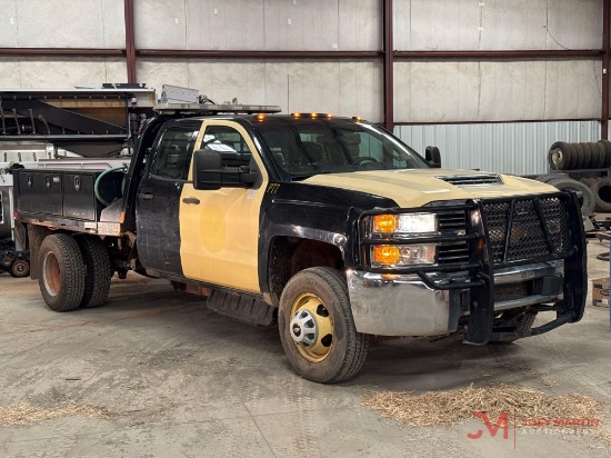 2018 CHEVROLET SILVERADO 3500 HD FLATBED TRUCK