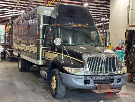 2007 INTERNATIONAL 4200 BOX TRUCK