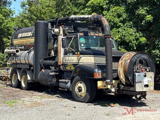 1999 International 2674 Vac Truck