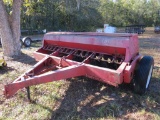 International 5100 Grain Drill