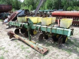 John Deere 7100 Planter