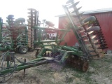 (3293) John Deere 637 32'  Disc