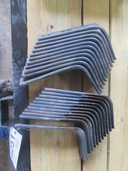 (4251)  Set of Tiller Blades