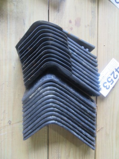 (4253)  Set of Tiller Blades