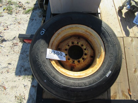 (5380) 9.5L-14 Implement Tire