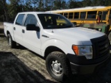 (5268) 2010 Ford F150 4 x 4