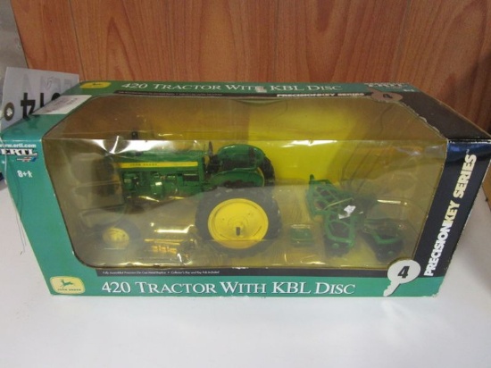 (5514) John Deere 420 Toy (Precision Key Collectin
