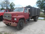 (11948)  1987 Ford F800 Farm Dump Truck