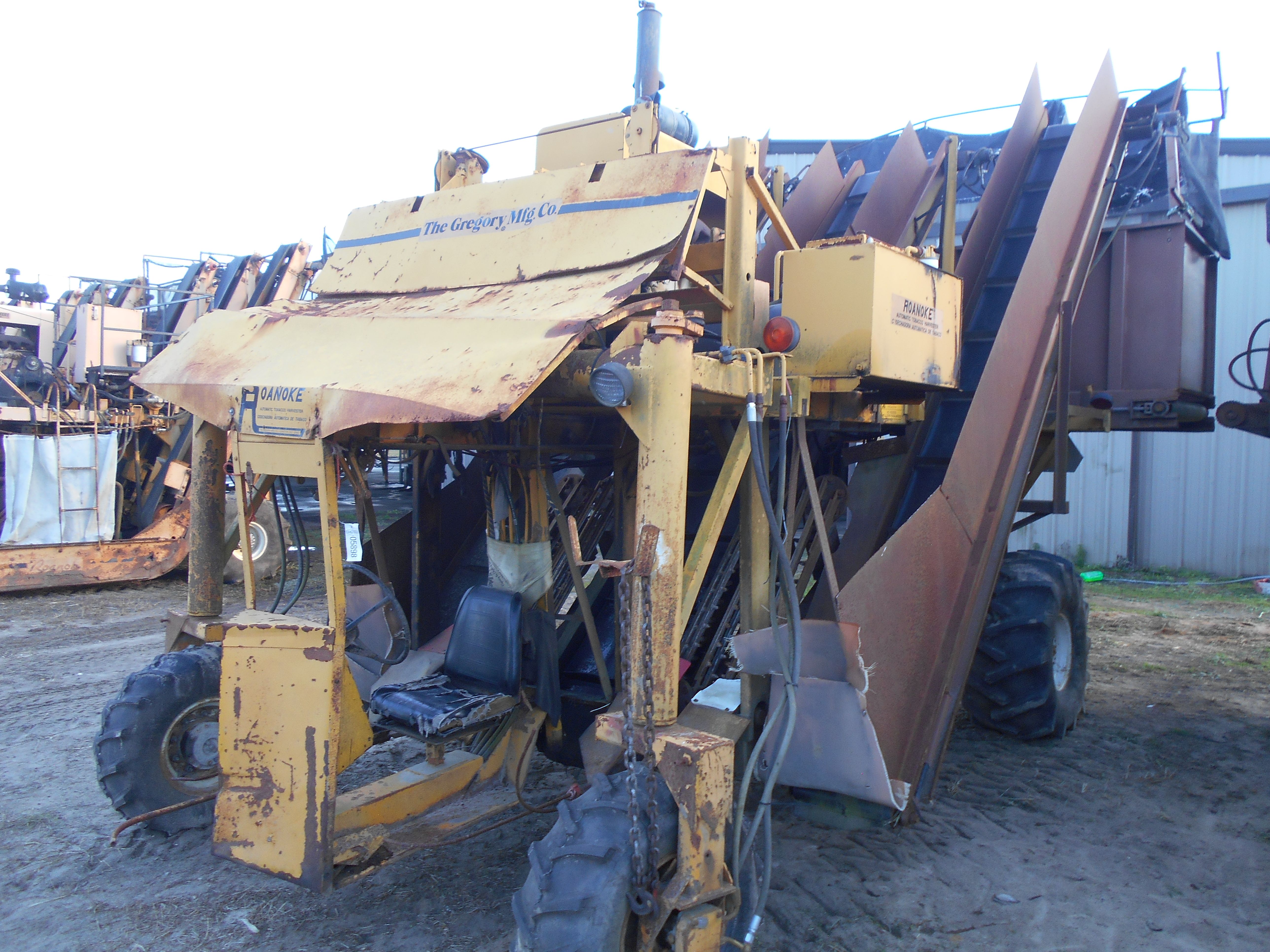 5898) Roanoke Tobacco Harvester Old Style