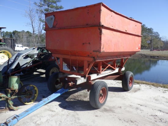 (2043) Killbros 350 Bushel Gravity Wagon