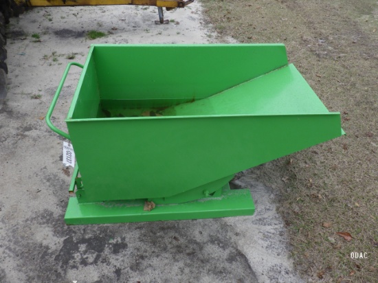 (2137) Green Fork Lift Dumpster