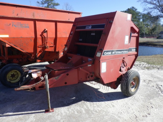 (2218) Case International 8430 4x4 Round Baler